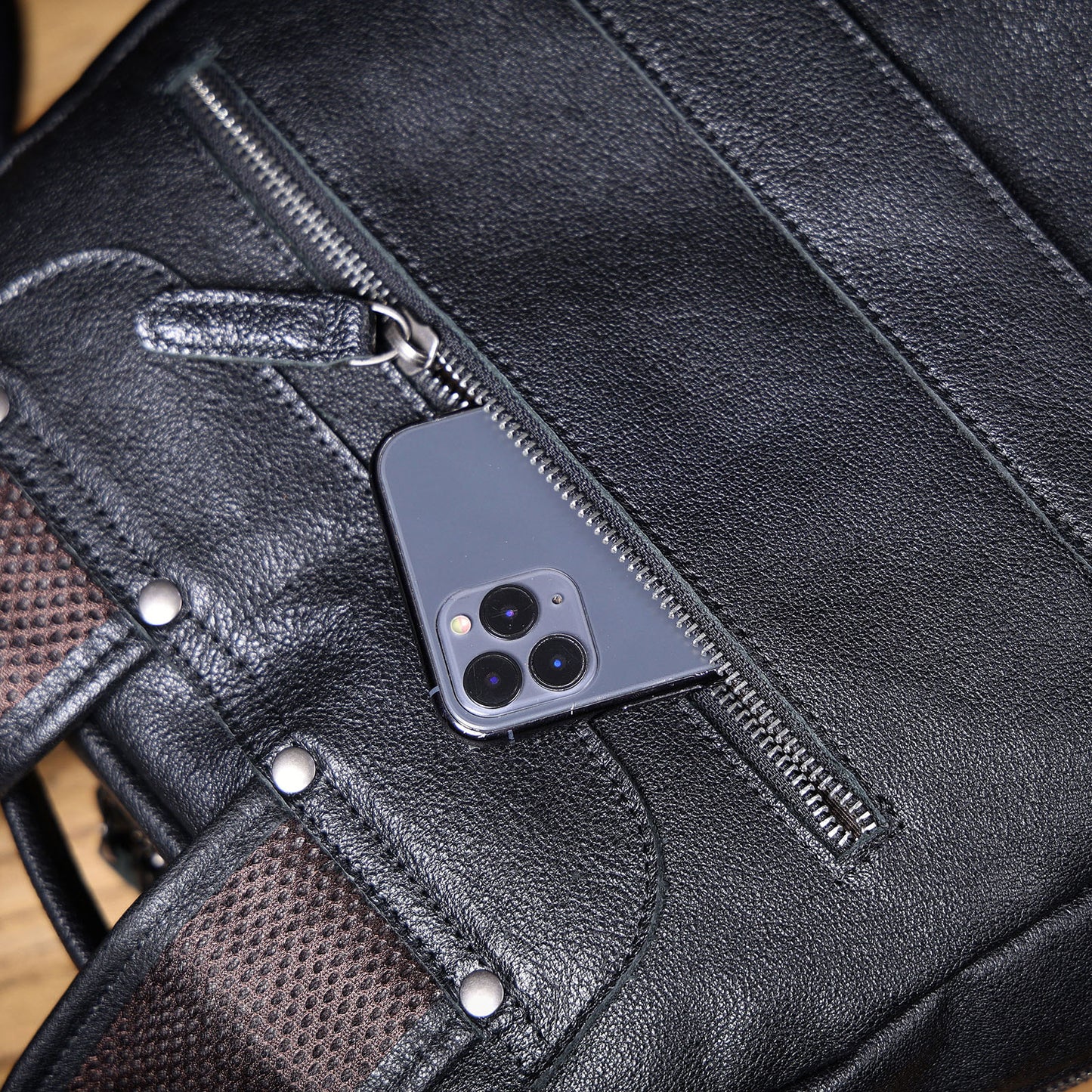Men's Vintage Leather Backpack | Italian Full Grain Leather | Daypack