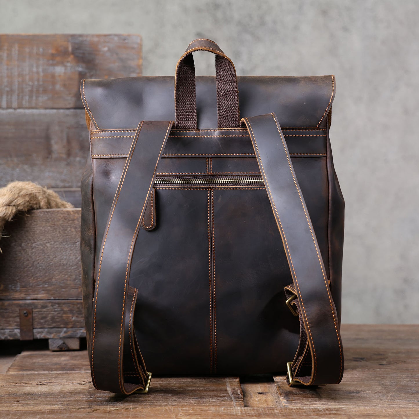 Men's Vintage Leather Backpack | Full Grain Leather | Laptop Daypack