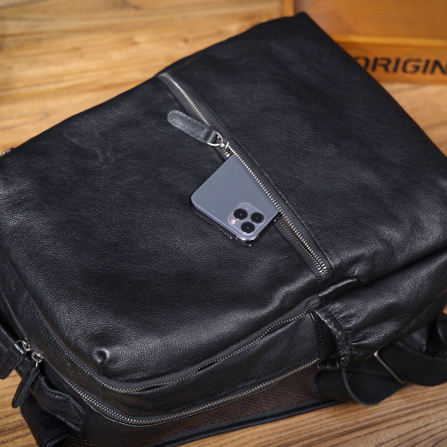 Men's Vintage Leather Backpack |  Italian Full Grain Leather | Daypack