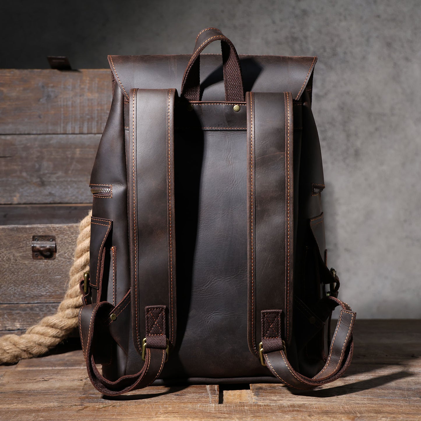 Men's Vintage Leather Backpack |  Full Grain Leather | Large Capacity